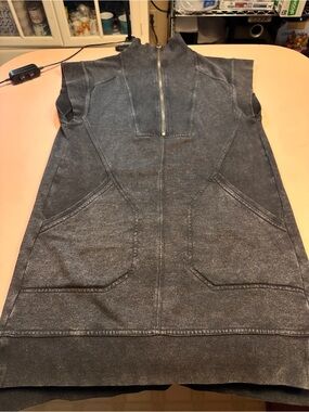 Daily Practice Sleeveless Half-Zip Mini Dress in Washed Charcoal